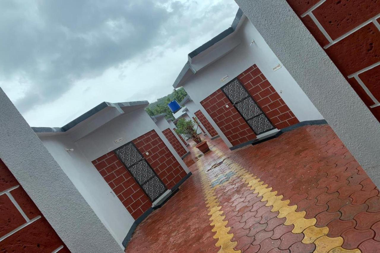Suma Beach Resort Dāpoli Exterior foto